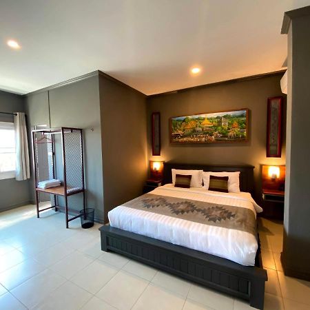 Patuxay Place Vientiane Eksteriør bilde