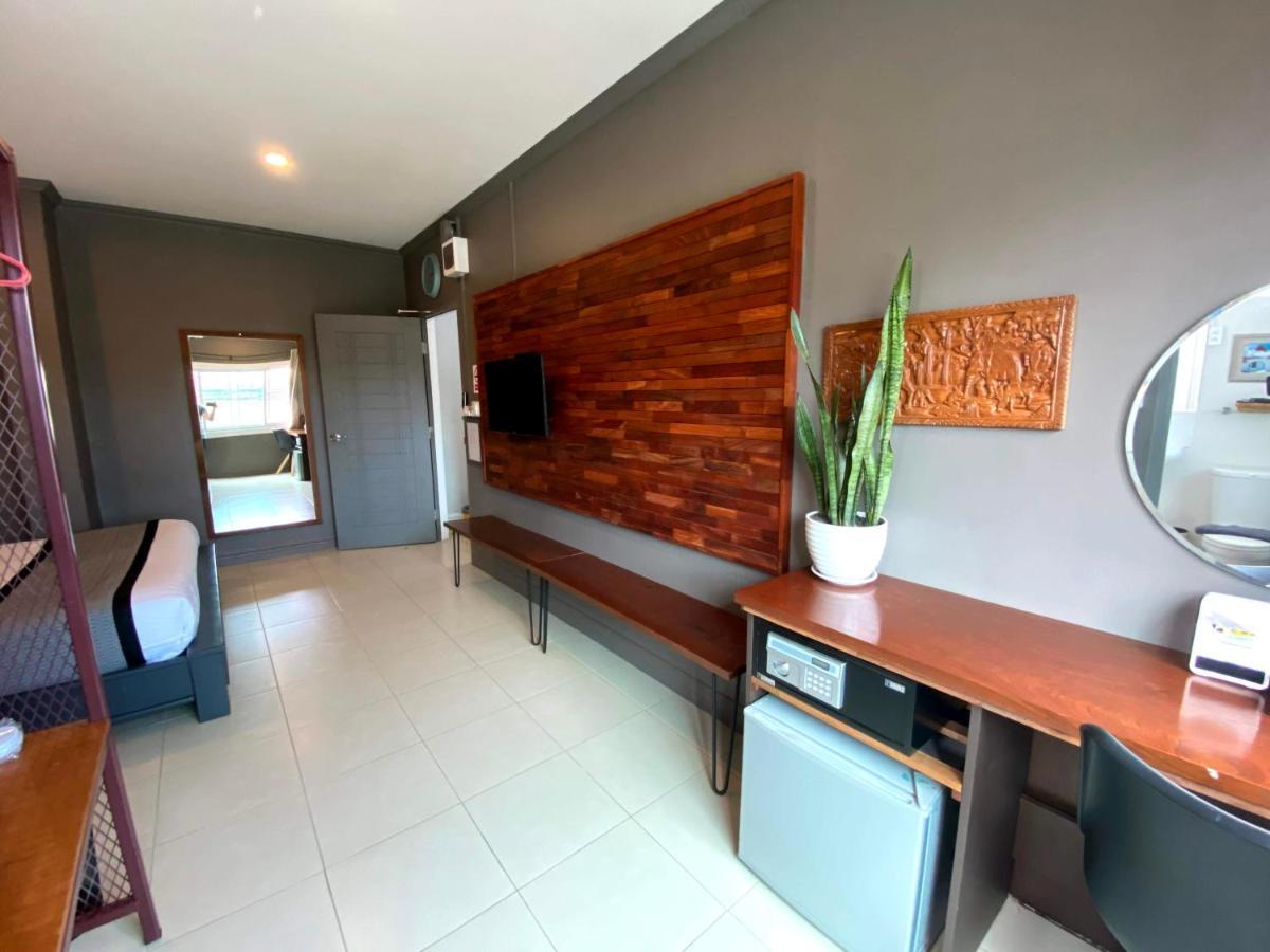 Patuxay Place Vientiane Eksteriør bilde