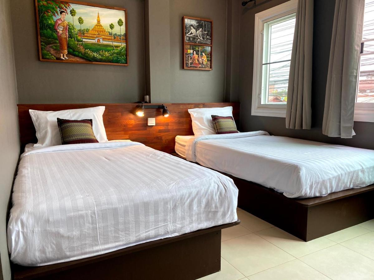 Patuxay Place Vientiane Eksteriør bilde