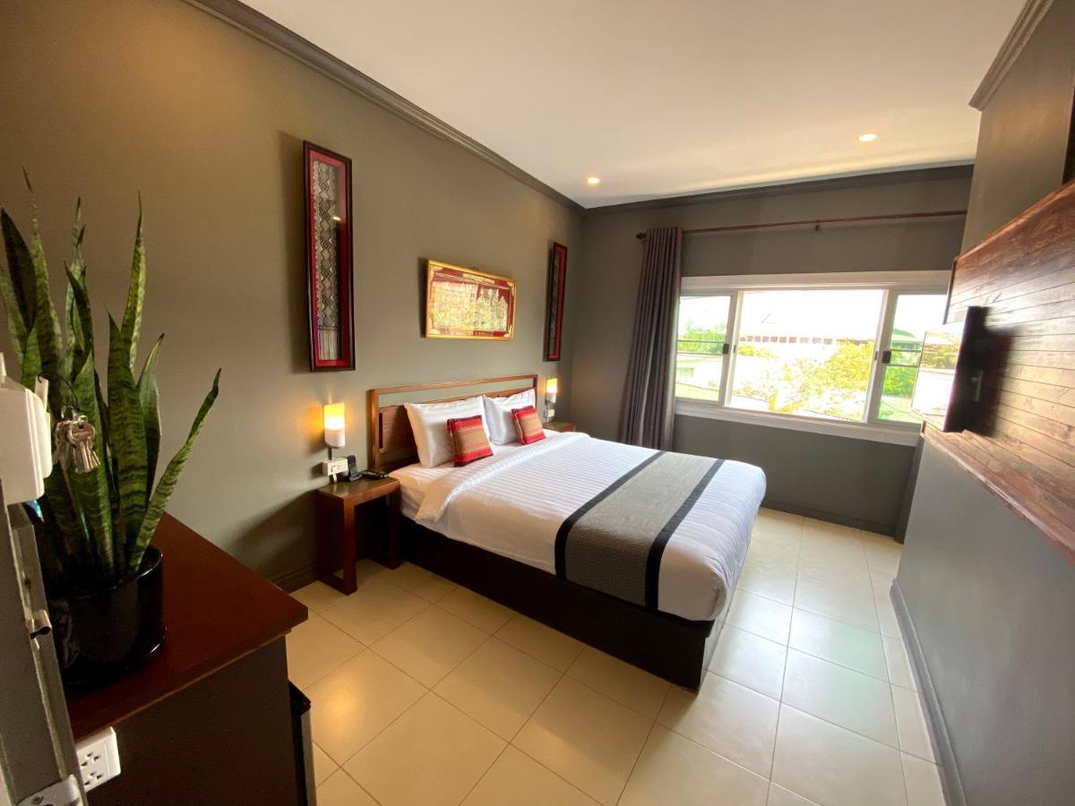 Patuxay Place Vientiane Eksteriør bilde
