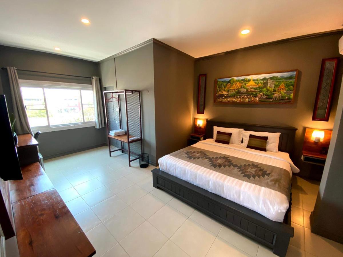 Patuxay Place Vientiane Eksteriør bilde