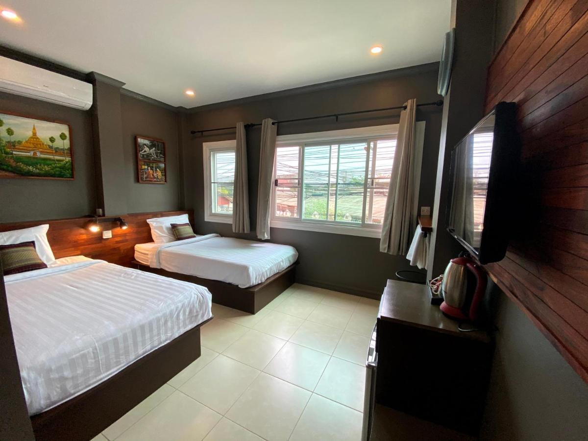 Patuxay Place Vientiane Eksteriør bilde